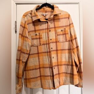 Cozy Plaid Button-Up Shacket in Mustard & Beige